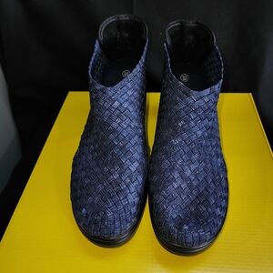 bernie mev. Navy Woven Ankle Booties